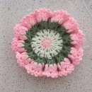 Woven flower cup mat