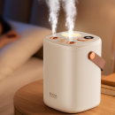 Large-capacity spray humidifier