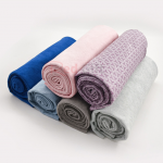 Single-layer non-slip silicone bottom yoga mat towel