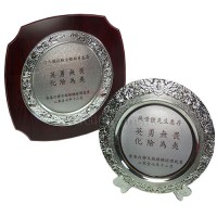 銀碟和獎牌-香港打撈及拖船公司