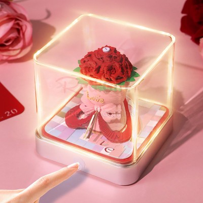 Papercut Lamp with Romantic Scenery