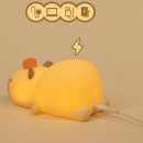 趴趴卡皮巴拉拍拍小夜燈