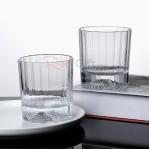 玻璃杯