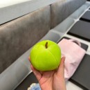 苹果解压毛绒玩具