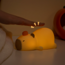 趴趴卡皮巴拉拍拍小夜燈