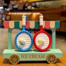 Badminton racket keychain pendant Badminton racket keychain pendant