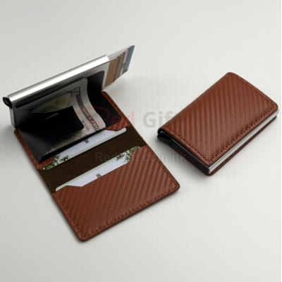 Automatically ejecting RFID card wallet