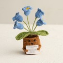 Knitted flower plant pot