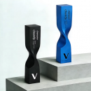 Metal twisted column trophy