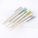 Wheat straw pen