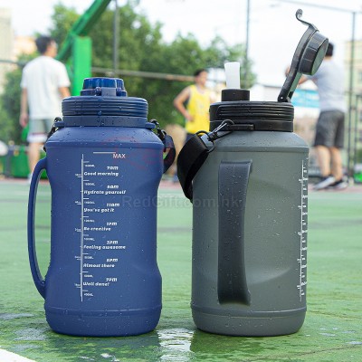 2L Sports water bottle