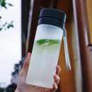 Tea and water separation portable cup