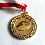橄欖球金屬獎牌
