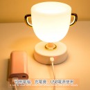 獎盃筆筒小夜燈