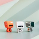  Robot Bluetooth Speaker