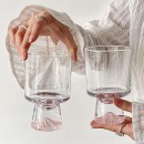 玻璃杯