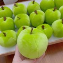 苹果解压毛绒玩具