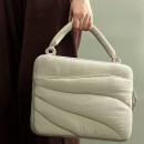 雲朵電腦包 雲朵電腦包